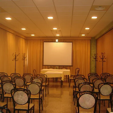 Hotell La Fonte A 300m Uscita A14 Pescara Nord Citta Sant'Angelo